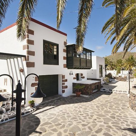 Villa Haria Lux By Escapehome Exteriér fotografie