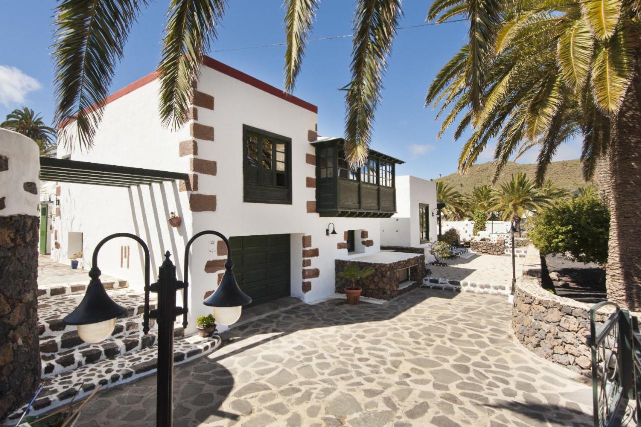 Villa Haria Lux By Escapehome Exteriér fotografie